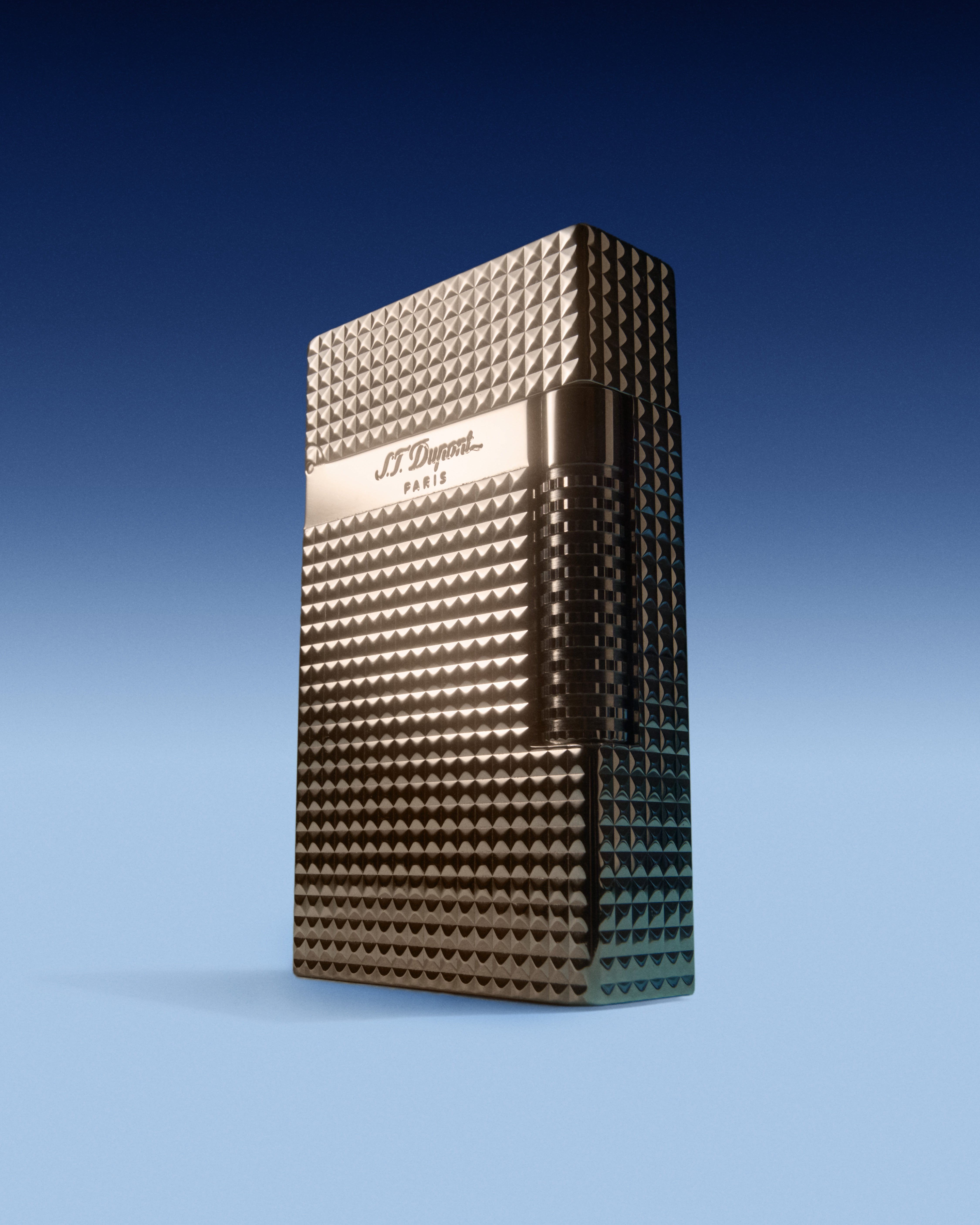 Le Grand S.T. Dupont lighter collection S.T. Dupont S.T. DUPONT